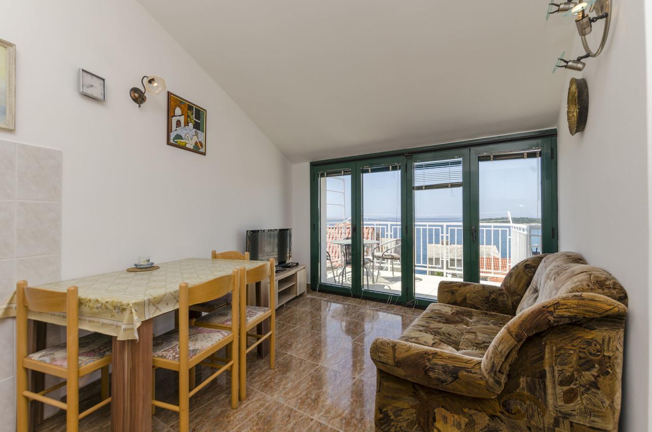 Apartments Mirko Primošten Eksteriør bilde