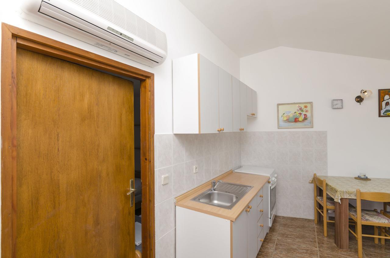 Apartments Mirko Primošten Eksteriør bilde